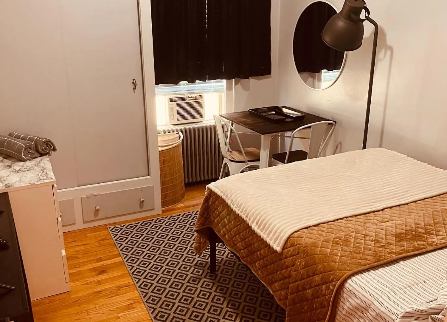 Private Rooms In Townhouse W 2 Baths Fq Beds 1-3Ppl Νέα Υόρκη Ηνωμένες Πολιτείες της Αμερικής